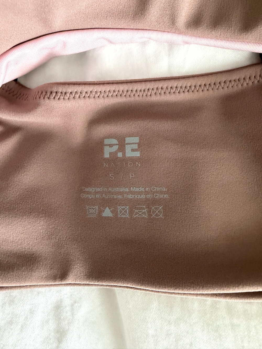 P.E Nation Distortion sports bra in light pink size s - Picture 5 of 5